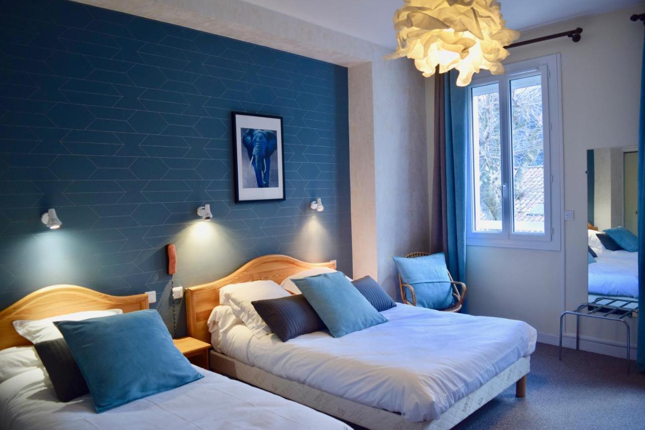 Hotel Et Appartements Les Platanes Thueyts Екстер'єр фото
