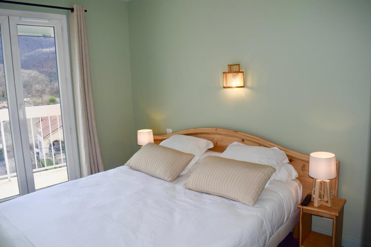 Hotel Et Appartements Les Platanes Thueyts Екстер'єр фото