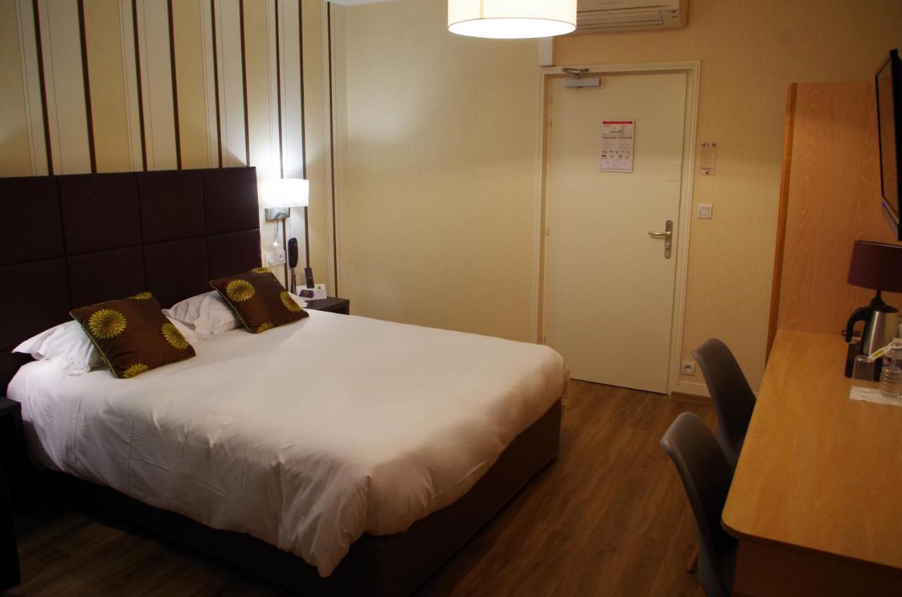Hotel Et Appartements Les Platanes Thueyts Екстер'єр фото