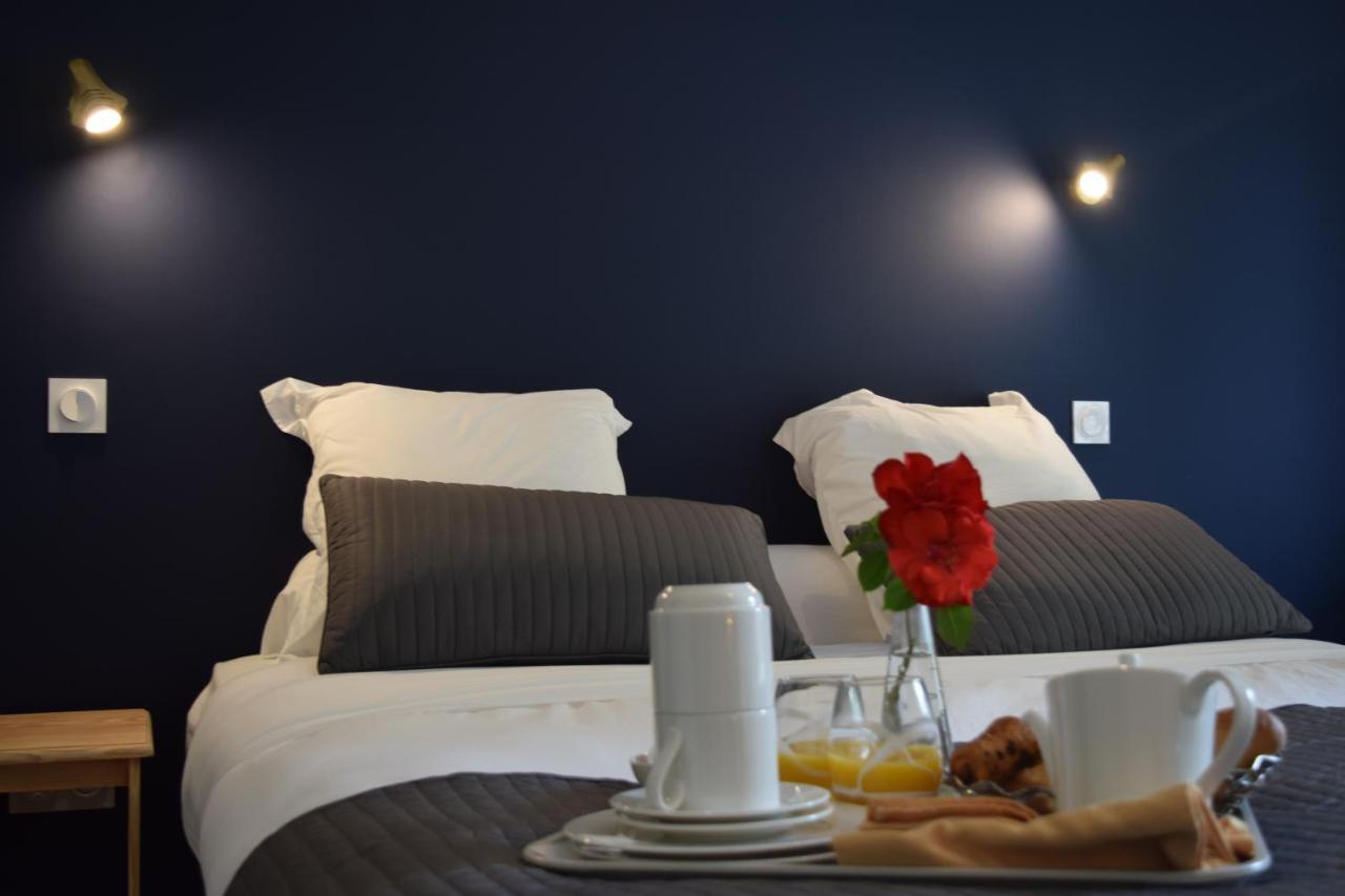Hotel Et Appartements Les Platanes Thueyts Екстер'єр фото